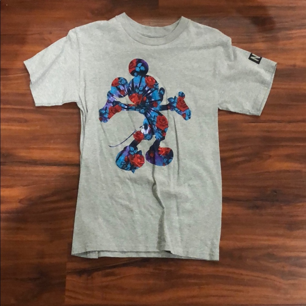 Gray Mickey t-shirt